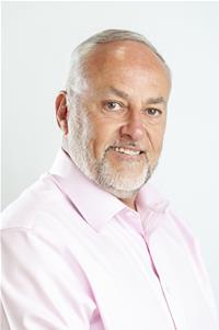 Photo of Mark Howard