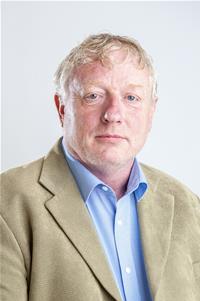 Photo of Stuart Graham