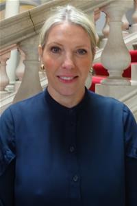 Photo of Georgia Foster