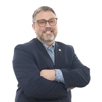 Photo of Lee Wolf