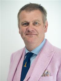 Photo of Marcus Barr