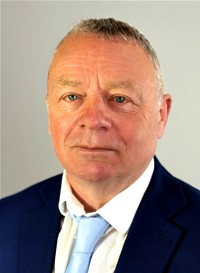 Photo of Robert Gisbourne
